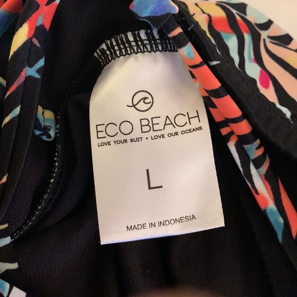 New ECO BEACH Swimsuit Size Large - Picture 5 of 6